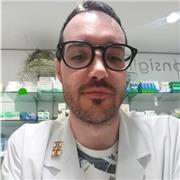 Offro tutoraggio a studenti della facoltà di farmacia che hanno problemi con il metodo di studio.